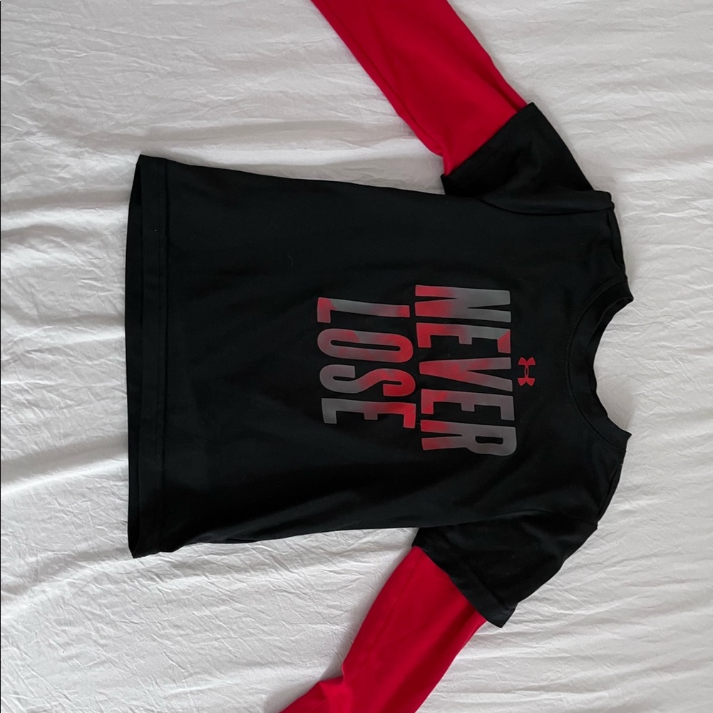 ๐ธ2 for $20๐ธ Under Armour little boys never lose shirt - Picture 4 of 4